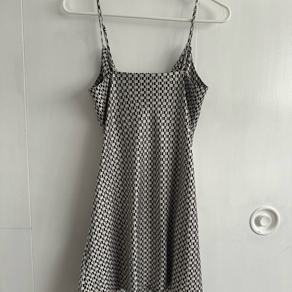 Dynamite Patterned Mini Dress - Picture 2 of 3